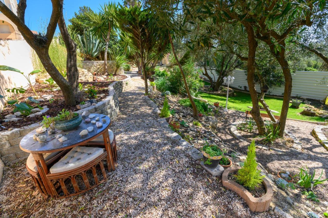Quinta Do Vale - Natureza, Piscina E Praia! Carvoeira Dış mekan fotoğraf